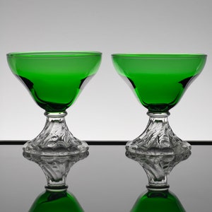 Vintage Champagne Coupes, Set of 2, MCM 1960s, Emerald Green, Boopie, Anchor Hocking, Vintage Glassware, Unique Wedding Toast