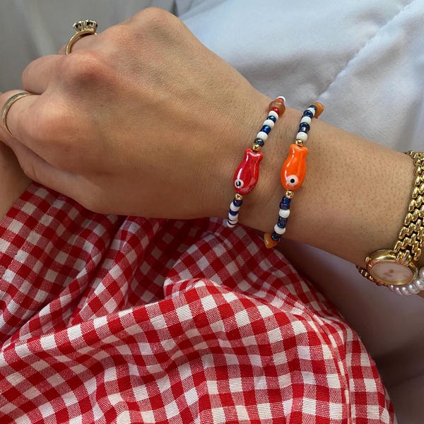 Summer Fish Charm Bracelet: Beach Jewelry