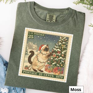 Siamese Christmas Vintage Cat T-Shirt, Siamese Cat Stamp t Shirt, Holiday Cat t-Shirt, Cat Lover, Gift for Cat Mom, Women's Christmas Gift image 1