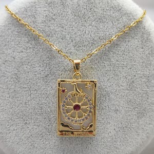 Collier carte de tarot roue, cadeau de Saint-Valentin significatif pour petite amie et petit ami, cadeaux bijoux tarot, bijoux collier carte tarot