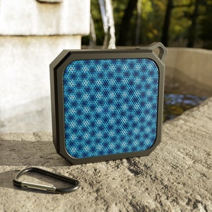Mini altavoz de música Bluetooth, portátil, resistente al agua, personalizado, regalos resistentes y duraderos para él, regalos para ella, equipo de regreso a la escuela
