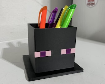 Minecraft-Inspired Enderman Desk Organizer