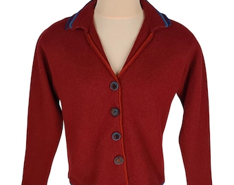 Cardigan da donna Sophie's Wild Woollens, maglione in lana bordeaux lavorato a maglia, taglia S/M