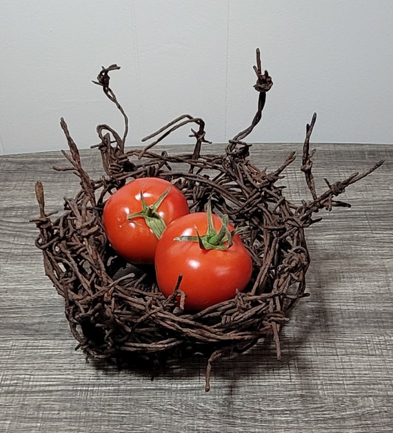 Barbed wire basket discount