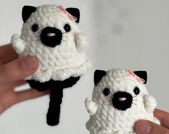 Spooky Kitten Ghost crochet pattern - Halloween amigurumi plushie Ghost Costume Cat - cute low-sew pattern