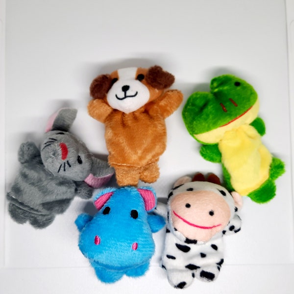 5 Finger Puppet- Frog, Cow, Hippo, Dog, and Mouse Puppets- Toys- Gifts for Children-Set of Puppets- Talk Time- Speak and Language Toys