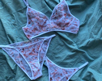 Bloemen mesh lingerie set van 3, romantische bralette met bloemenprint, verstelbare slip en string, gouden hardware handgemaakt ondergoed, cadeau voor haar