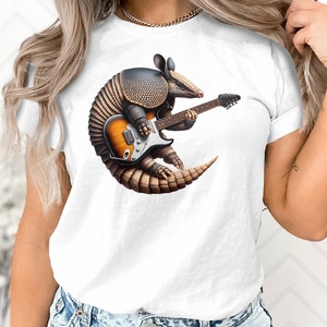 Einzigartiges Gürteltier Gitarren-T-Shirt, cooles Rock-Musiker-Gürtel-T-Stück, Geschenk für Gitarristen