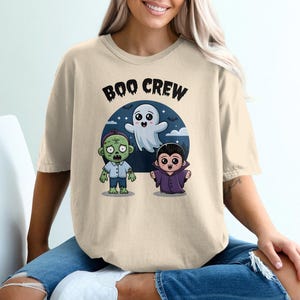 かわいいハロウィンTシャツ、ブークルーグラフィックTシャツ、楽しいゾンビゴーストヴァンパイアデザイン、子供に優しいハロウィンシャツ、不気味な季節のトップス 画像 3