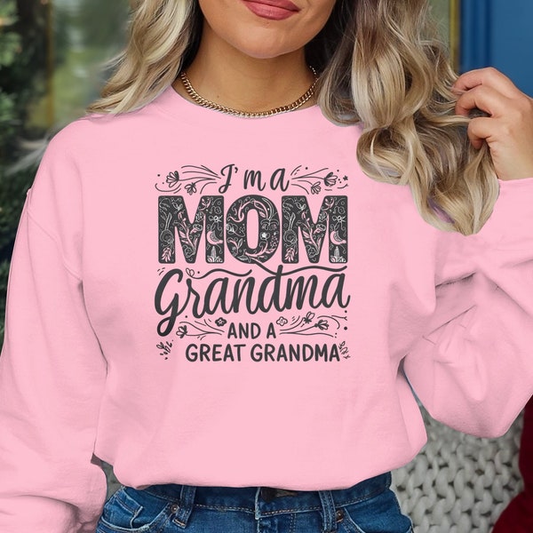 Mom Grandma Great Grandma Floral T-Shirt, Women's Family Love Tee, Mother's Day Gift Idea