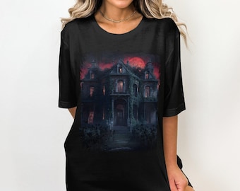 Haunted Mansion T-Shirt: Spooky Gothic Horror Halloween Outfit