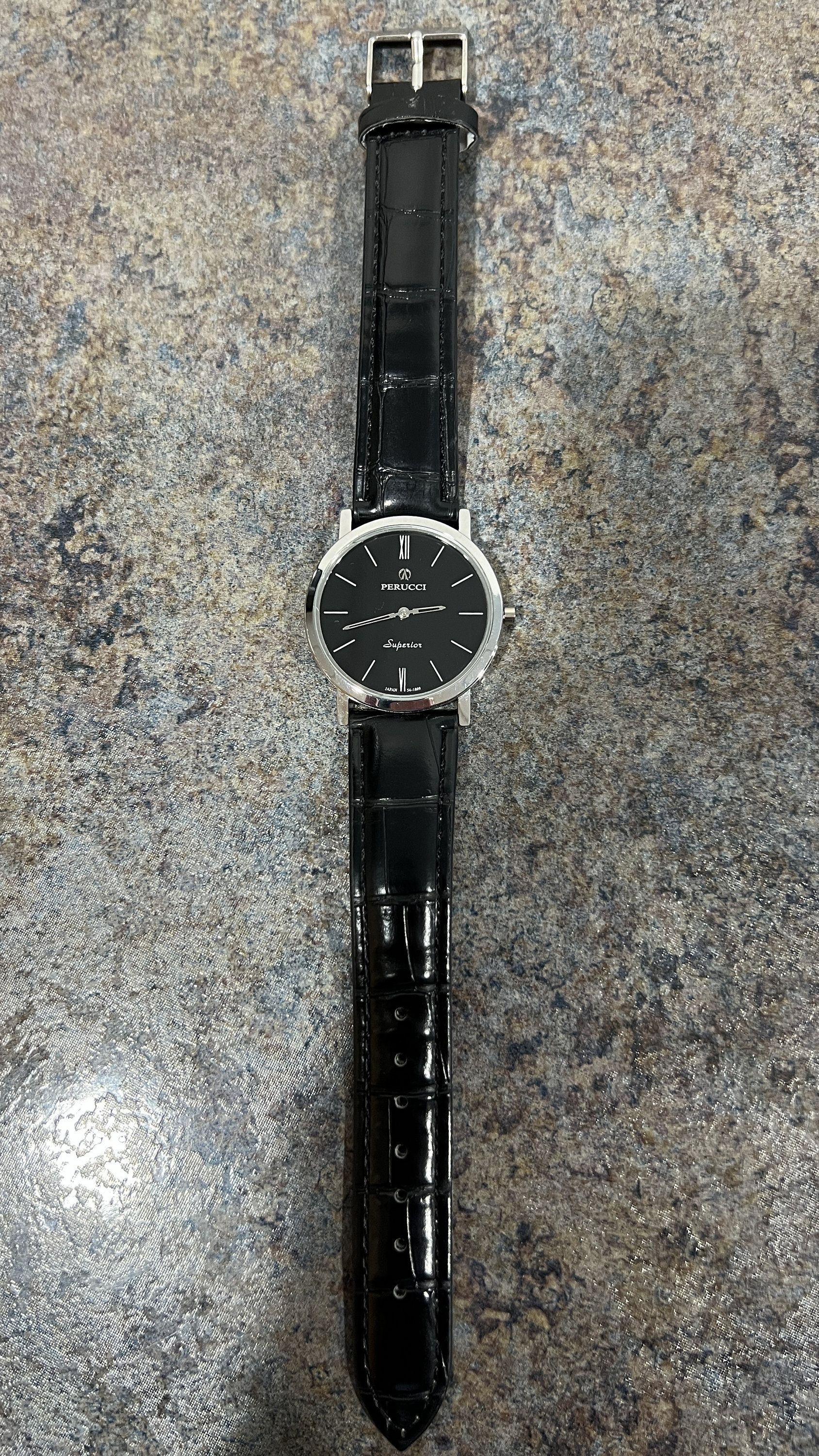 Perucci quartz hot sale