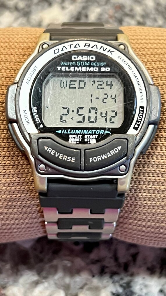 Casio illuminator stopwatch 2025