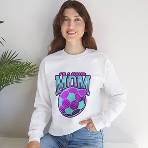 Soccer Mom Sweatshirt, Soccer Mama Sweatshirt, Soccer Mama Crewneck, Gildan 18000 Sweatshirt, Soccer Fall Sweatshirt, Mothers day gift