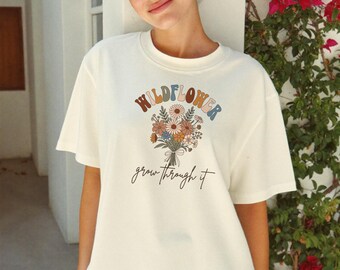 Wildflower Shirt, Comfort Colors Tee, Retro Boho Botanical Floral Tee, 70s Groovy Cottagecore Gift for Her, Vintage Wildflower Tshirt