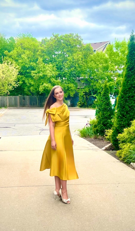 yellow off the shoulder prom dress Yellow Off-Shoulder Straight Neck Tiered Made-to-Order Dress main image 0