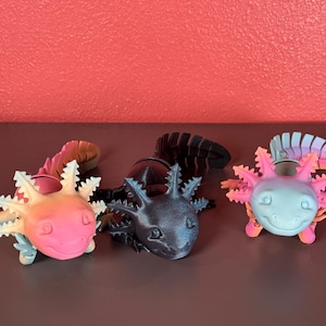 Articulated Axolotl | Adorable Axolotl Toy | 3D Printed Desk Pet | Unique Gift for Animal Lovers