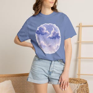 Moonlit Cloud Circle T-shirt | Periwinkle Rain Night Sky Print