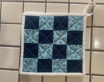 Quilted Pot Holders, Handmade, Vintage Style, floral print