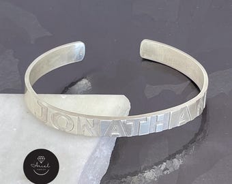 刻印入りシルバーカフバングルブレスレット（男女兼用