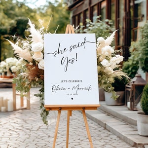 Letrero de fiesta de compromiso moderno, letrero de bienvenida minimalista, póster de bienvenida a nuestro compromiso editable, elegante tablero de celebración de She Said Yes