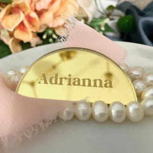 Marque-places en acrylique pour mariage, découpés au laser, noms de lieux, étiquettes de nom de réception de mariage de luxe, cadre pour le dîner, cartes de nom d'invité, mariage