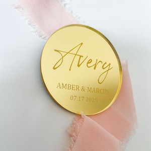 Mirror Acrylic Wedding Place Cards Custom Round Name Tags Laser Cut Wedding Decor Personalized Reception Table Setting Guest Favor Keepsake