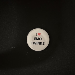 I Heart Emo Twinks Gag Joke Pin