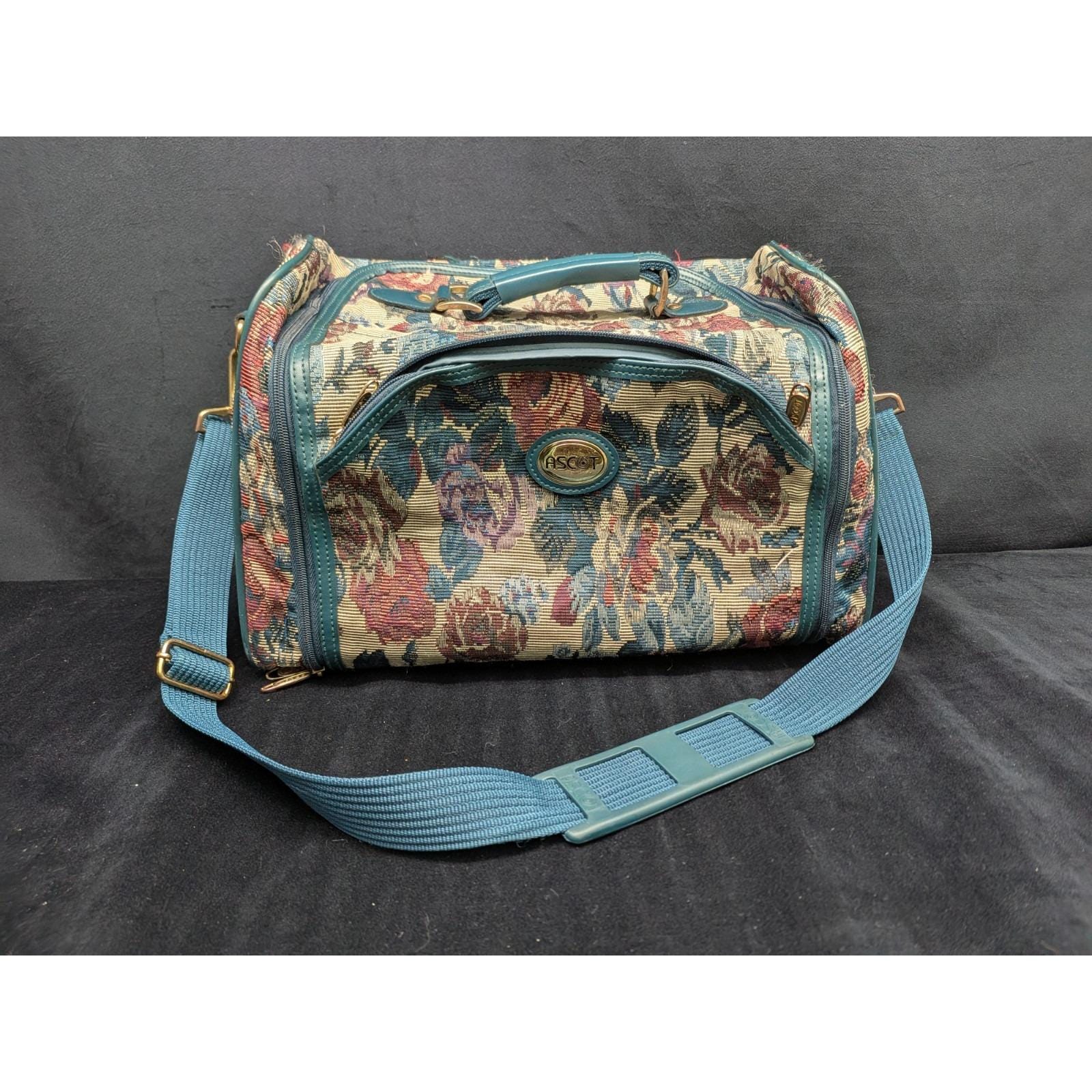 30l travel backpacks Peak Design