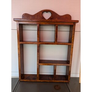 Estante de pared de madera rústica con forma de corazón, decoración campestre, almacenamiento de granja