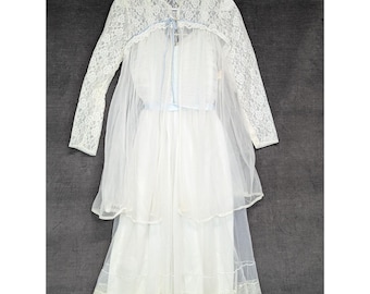 Vintage Miss Elaine Peignoir Set Ivory/Blue Nylon/Lace Wedding Night Gown/Robe