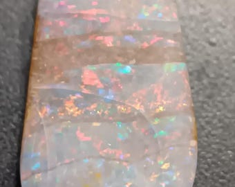 Australian opal, Andamooka opal, painted lady, October birthstone jewellery making, specimen stine