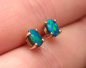 14k Lightning Ridge Opal Stud Earrings Australian Opal 6x4 doublet