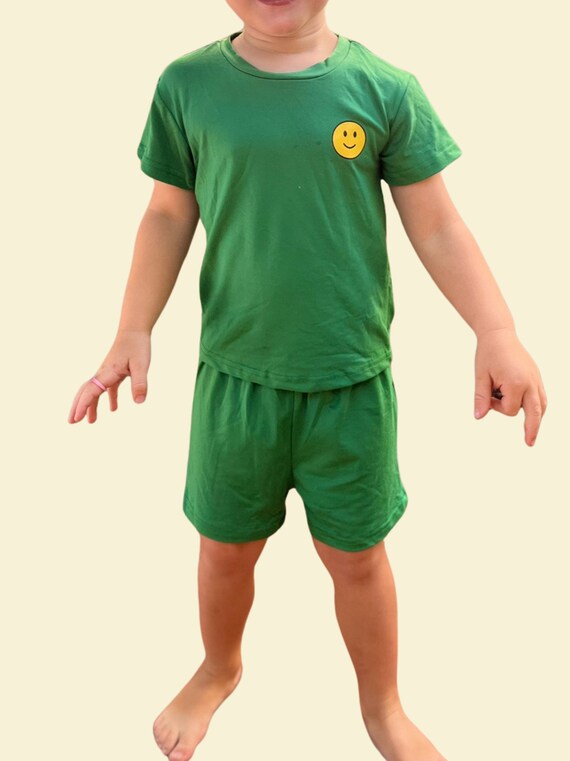 Smile Time Set - Tshirt and Shorts - Etsy Canada