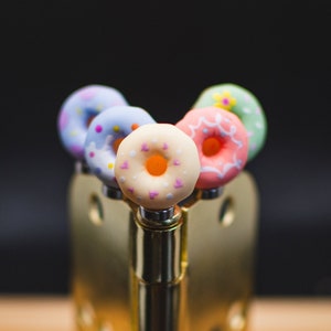 Donut Hinge Head