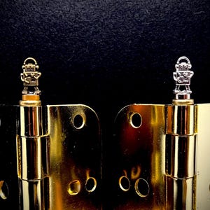 Roboter Feel Love Too Scharnierkopf