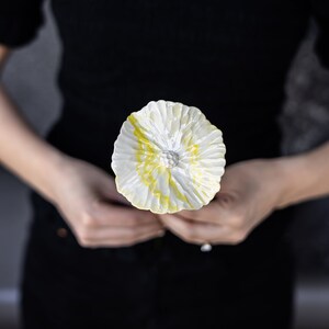 Porcelain Flower - The Morgan Single - Medium