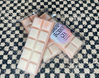 Mahogany Teakwood Snap Bar Wax Melt