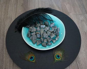 Labradorite Tumble Stones: Large Iridescent Crystals for Gridding & Meditation