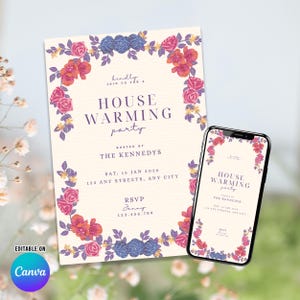 Pode incluir: Um convite para festa de inauguração de casa e um smartphone exibindo o mesmo design. O papel creme apresenta uma borda floral de flores rosas, vermelhas e azuis com texto roxo escuro escrito HOUSE WARMING PARTY.