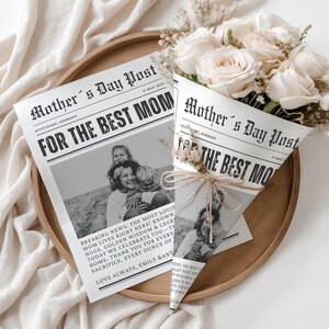 Plantilla de periódico para envolver ramo de flores del Día de la Madre, Canva editable, envoltorio de flores imprimible, tarjeta del Día de la Madre, regalo para mamá primeriza, bricolaje de último minuto