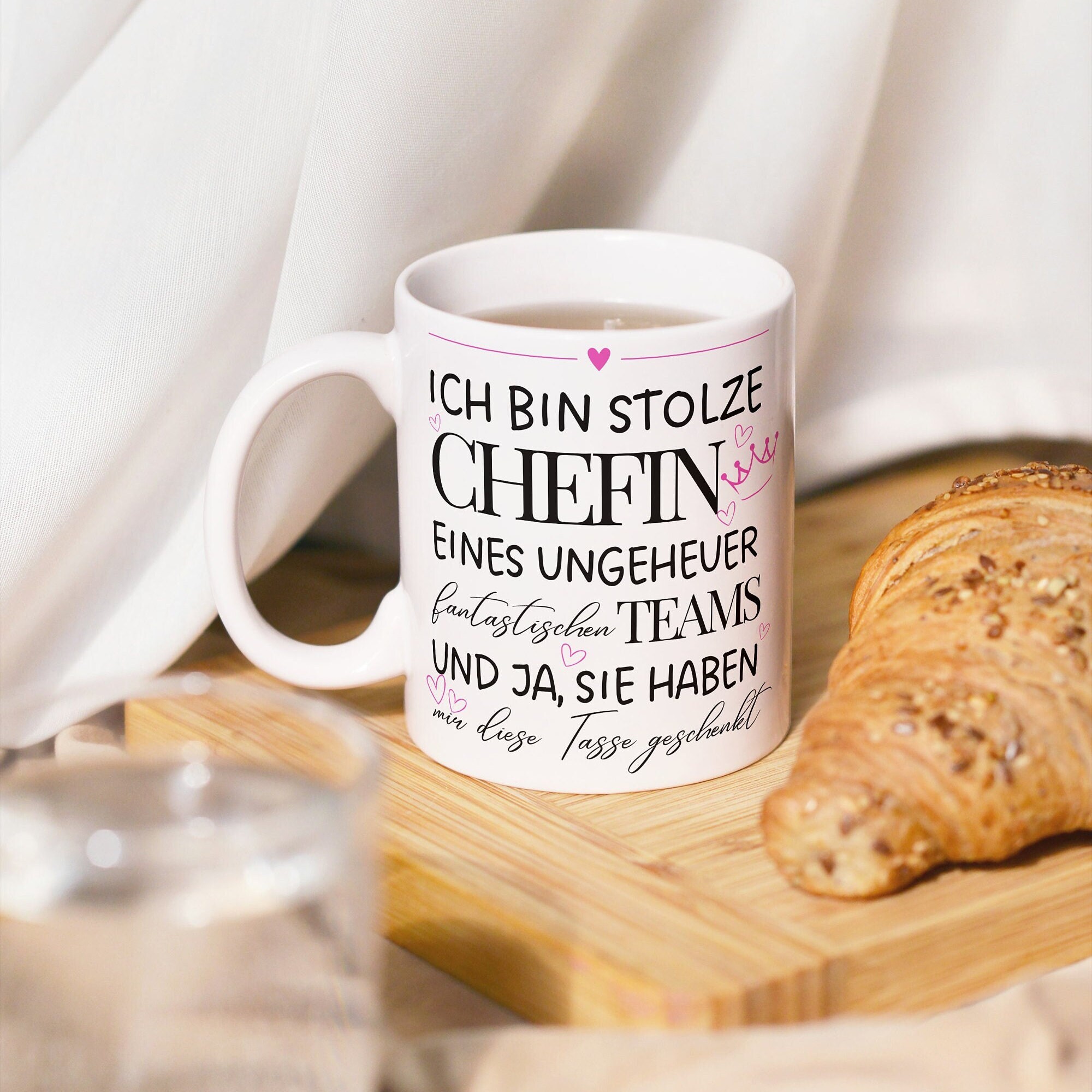 Ich bin stolze Chefin eines ungeheuer fantastischen Teams lustige Tasse Chefin lustiger Spruch Führungskraft Beförderung Vorgesetzte Boss