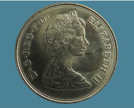 イギリスクラウン貨 41枚 イギリスのエリザベス2世女王クラウン貨 外国