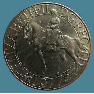 1977 Crown Queen Elizabeth II Coin, 25th Anniversary, Silver Jubilee Commemorative Crown, Perfect for Collectors and as a gift