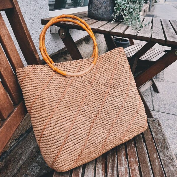 Natural raffia tote bag with bamboo handle, feminist kraft tote bag, shopper raffia