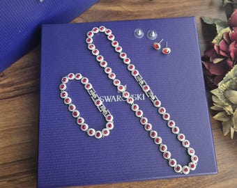 Vintage Swarovski Red Crystal Una Angelic Set Necklace Bracelet Earrings Gift Box