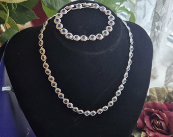 Swarovski Blue Crystal Necklace Bracelet Set Silver Tone Vintage Gift Box