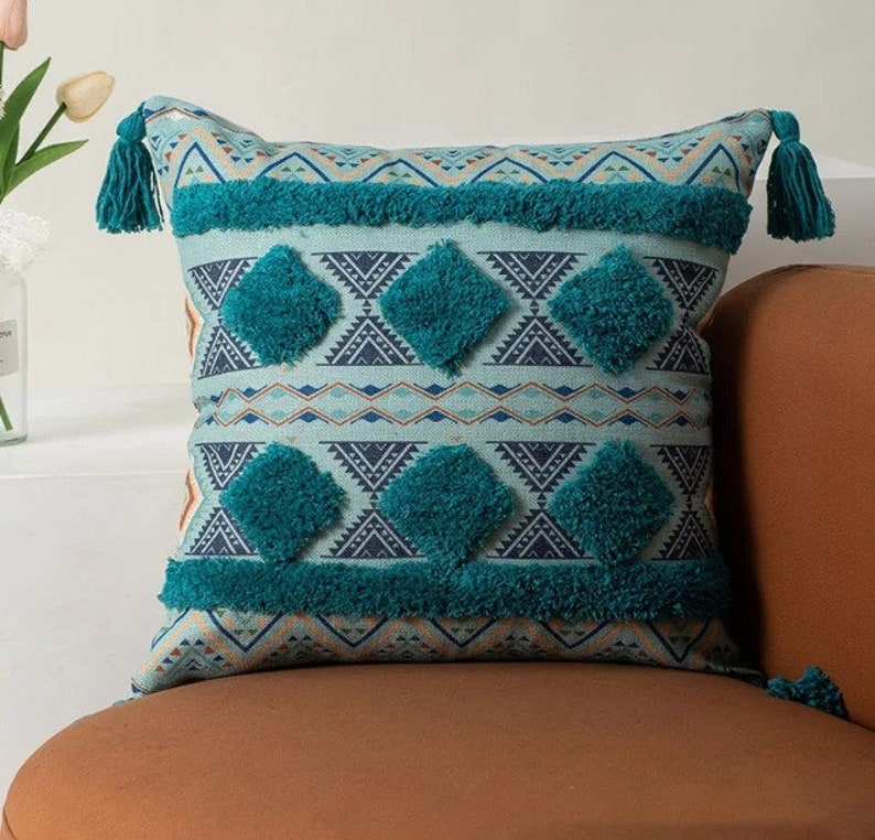 Handwoven Cotton Pillow Cover Boho style sofa accent pillow, handcrafted cushion for bed or sofa couleur 6