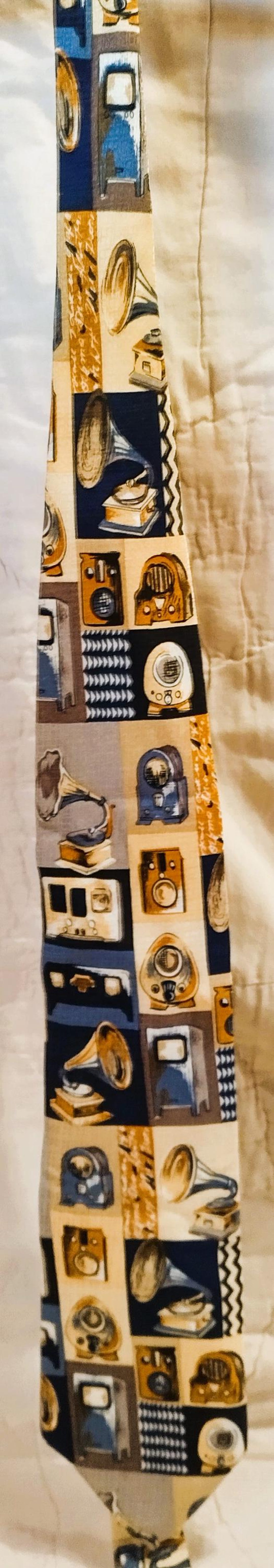Vintage Men's Necktie Antique Music Players - Etsy