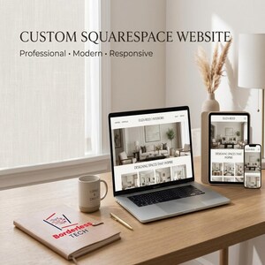 Op de afbeelding: Een laptop, tablet en smartphone met de website van Eliza Reed Interiors, naast een notitieboek met het Borderless Tech logo, een koffiemok en een pen op een houten bureau. De tekst luidt CUSTOM SQUARESPACE WEBSITE Professional Modern Responsive.
